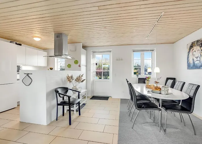 Amazing In With Kitchen Дом отдыха *