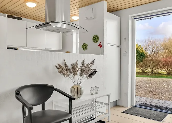 Дом отдыха Amazing In With Kitchen